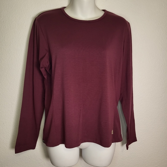 The North Face Tops - The North Face Burgundy Long Sleeve Tee size Large